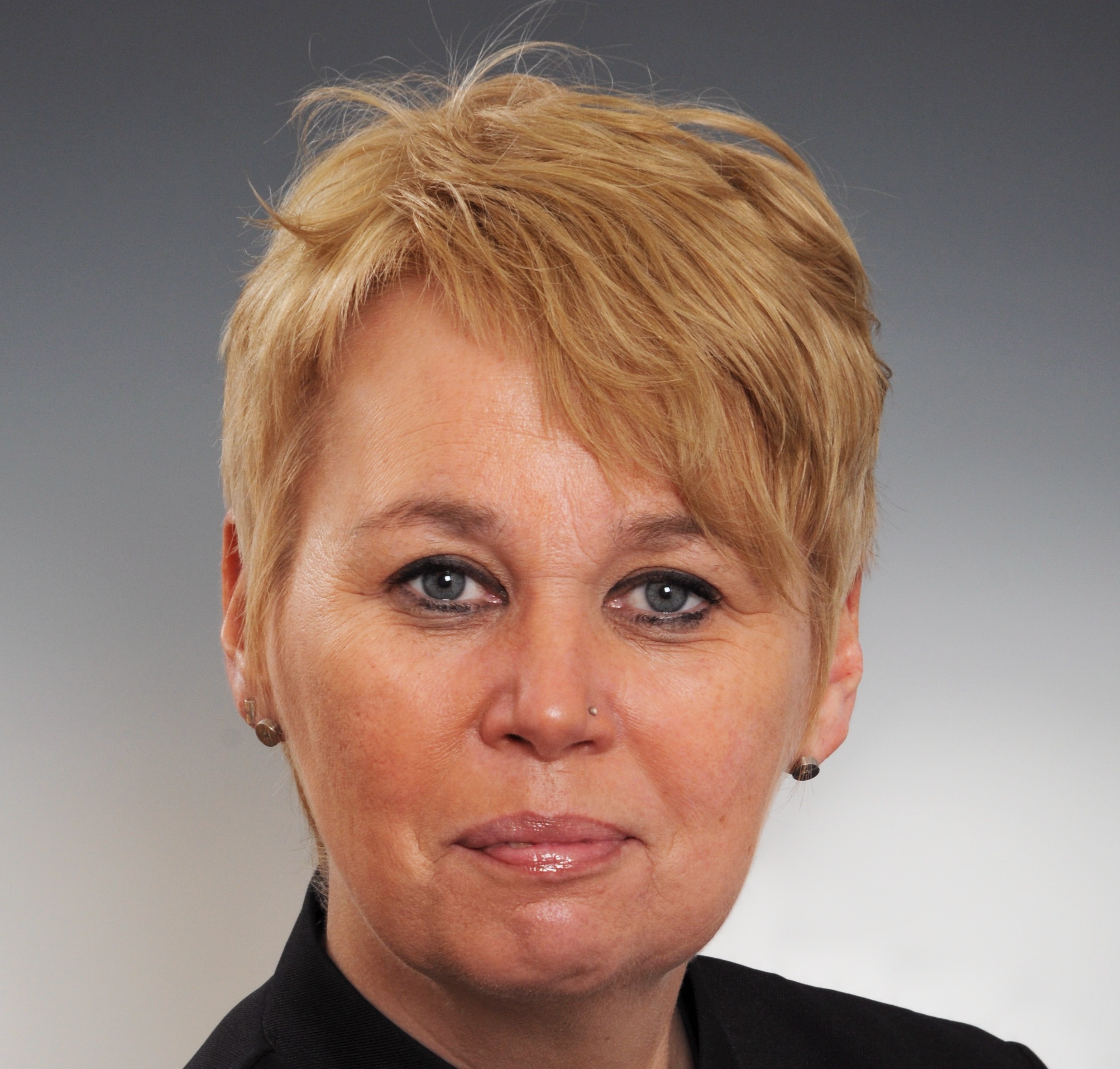 Heike Zumbraegel